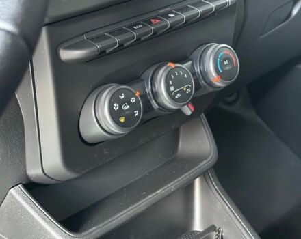 Белый Рено Экспресс, объемом двигателя 0 л и пробегом 0 тыс. км за 21780 $, фото 3 на Automoto.ua