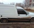 Белый Рено Экспресс, объемом двигателя 1.4 л и пробегом 180 тыс. км за 1000 $, фото 3 на Automoto.ua