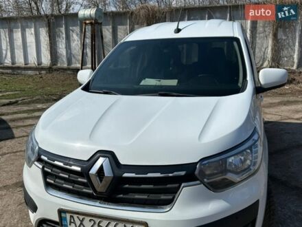 Білий Рено Експрес, об'ємом двигуна 1.46 л та пробігом 264 тис. км за 15000 $, фото 1 на Automoto.ua