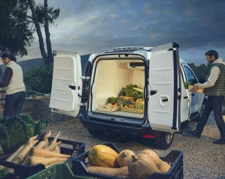 Рено Експрес, об'ємом двигуна 1.5 л та пробігом 0 тис. км за 21632 $, фото 4 на Automoto.ua