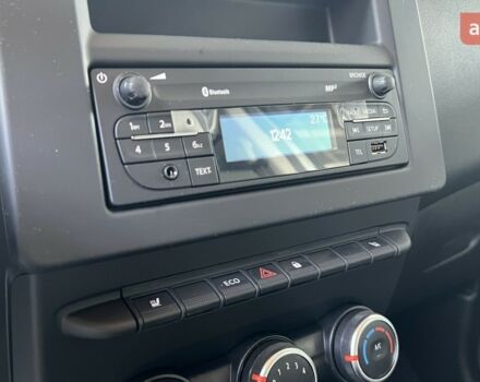 купити нове авто Рено Експрес 2025 року від офіційного дилера ООО«Торговий дім «Фаворит – Авто» Рено фото