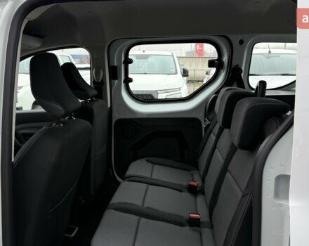 купить новое авто Рено Экспресс 2025 года от официального дилера Автоцентр AUTO.RIA Рено фото