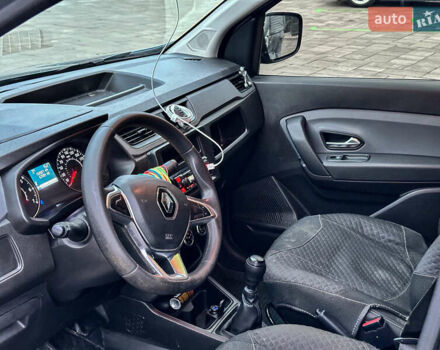 Серый Рено Экспресс, объемом двигателя 1.5 л и пробегом 102 тыс. км за 14500 $, фото 13 на Automoto.ua