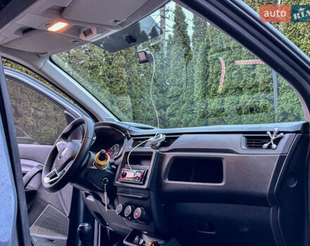 Серый Рено Экспресс, объемом двигателя 1.5 л и пробегом 102 тыс. км за 14500 $, фото 12 на Automoto.ua