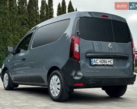 Серый Рено Экспресс, объемом двигателя 1.5 л и пробегом 102 тыс. км за 14500 $, фото 7 на Automoto.ua