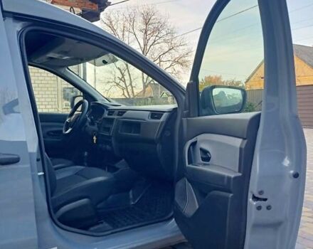 Серый Рено Экспресс, объемом двигателя 1.46 л и пробегом 33 тыс. км за 21000 $, фото 7 на Automoto.ua