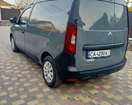 Серый Рено Экспресс, объемом двигателя 1.46 л и пробегом 33 тыс. км за 21000 $, фото 4 на Automoto.ua