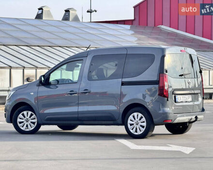 Серый Рено Экспресс, объемом двигателя 1.46 л и пробегом 28 тыс. км за 18999 $, фото 17 на Automoto.ua