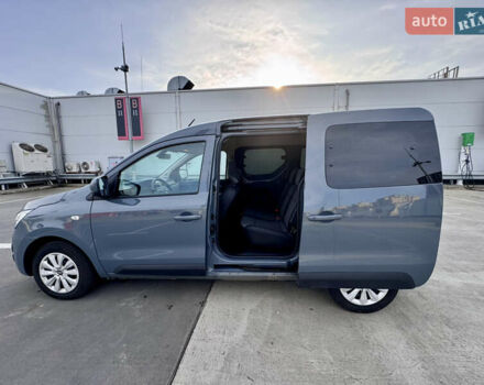 Серый Рено Экспресс, объемом двигателя 1.46 л и пробегом 28 тыс. км за 18999 $, фото 36 на Automoto.ua