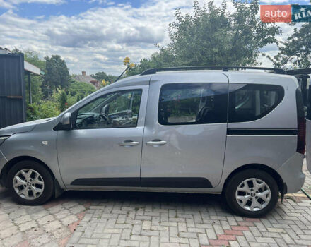 Сірий Рено Експрес, об'ємом двигуна 1.46 л та пробігом 40 тис. км за 21000 $, фото 1 на Automoto.ua