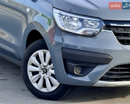 Серый Рено Экспресс, объемом двигателя 1.46 л и пробегом 28 тыс. км за 18999 $, фото 4 на Automoto.ua