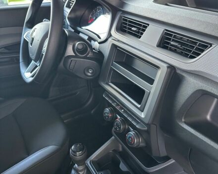 Серый Рено Экспресс, объемом двигателя 0 л и пробегом 0 тыс. км за 22204 $, фото 5 на Automoto.ua