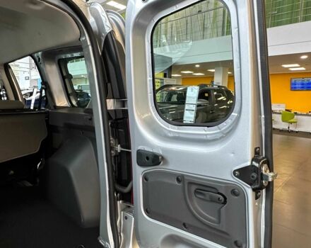 Рено Экспресс 2025 в Киеве на Automoto.ua Серый Рено Экспресс, объемом двигателя 1.5 л и пробегом 1 тыс. км за 26522 $, фото 14 на Automoto.ua