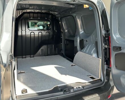 Серый Рено Экспресс, объемом двигателя 0 л и пробегом 0 тыс. км за 22204 $, фото 15 на Automoto.ua