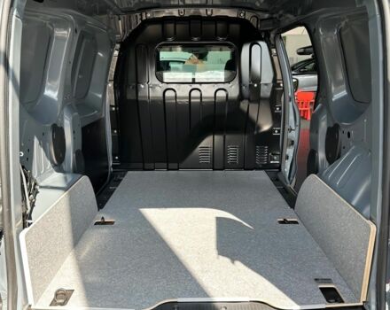 Серый Рено Экспресс, объемом двигателя 0 л и пробегом 0 тыс. км за 22204 $, фото 18 на Automoto.ua