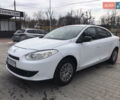 Белый Рено Флюенс, объемом двигателя 1.6 л и пробегом 270 тыс. км за 4999 $, фото 1 на Automoto.ua