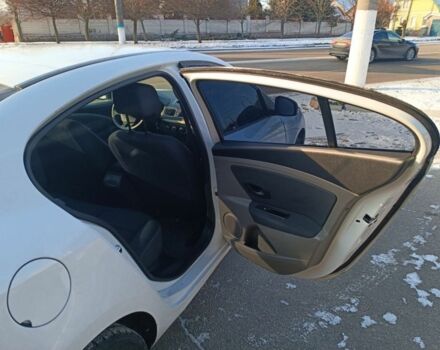 Белый Рено Флюенс, объемом двигателя 1.6 л и пробегом 154 тыс. км за 6500 $, фото 11 на Automoto.ua