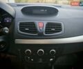 Білий Рено Флюенс, об'ємом двигуна 1.6 л та пробігом 242 тис. км за 6100 $, фото 12 на Automoto.ua