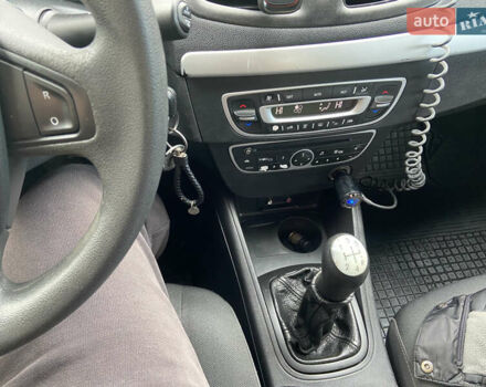 Белый Рено Флюенс, объемом двигателя 1.46 л и пробегом 292 тыс. км за 5350 $, фото 34 на Automoto.ua