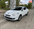Рено Флюенс 2010 в Киеве на Automoto.ua Белый Рено Флюенс, объемом двигателя 1.5 л и пробегом 290 тыс. км за 5350 $, фото 1 на Automoto.ua