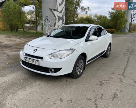 Белый Рено Флюенс, объемом двигателя 1.46 л и пробегом 292 тыс. км за 5350 $, фото 12 на Automoto.ua