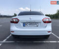 Белый Рено Флюенс, объемом двигателя 1.6 л и пробегом 270 тыс. км за 4850 $, фото 4 на Automoto.ua