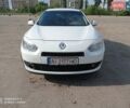 Білий Рено Флюенс, об'ємом двигуна 1.6 л та пробігом 287 тис. км за 6200 $, фото 10 на Automoto.ua