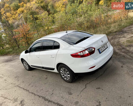 Белый Рено Флюенс, объемом двигателя 1.5 л и пробегом 290 тыс. км за 5400 $, фото 8 на Automoto.ua