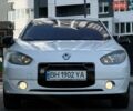 Білий Рено Флюенс, об'ємом двигуна 0 л та пробігом 151 тис. км за 5999 $, фото 1 на Automoto.ua