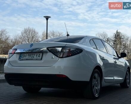 Білий Рено Флюенс, об'ємом двигуна 0 л та пробігом 151 тис. км за 5999 $, фото 8 на Automoto.ua