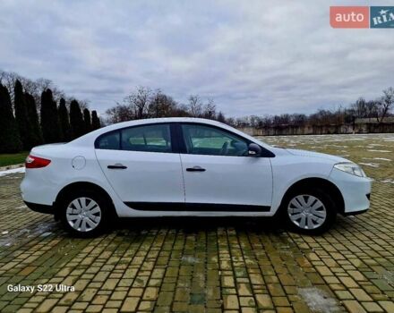 Білий Рено Флюенс, об'ємом двигуна 1.6 л та пробігом 273 тис. км за 5100 $, фото 6 на Automoto.ua