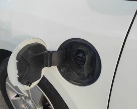 Белый Рено Флюенс, объемом двигателя 0 л и пробегом 110 тыс. км за 4300 $, фото 5 на Automoto.ua