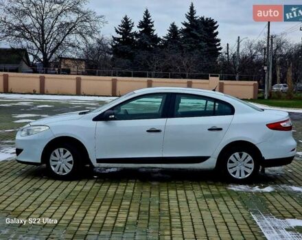 Білий Рено Флюенс, об'ємом двигуна 1.6 л та пробігом 273 тис. км за 5100 $, фото 7 на Automoto.ua