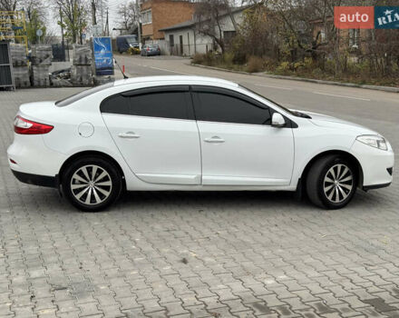 Білий Рено Флюенс, об'ємом двигуна 1.46 л та пробігом 250 тис. км за 6350 $, фото 3 на Automoto.ua