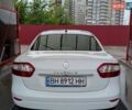 Белый Рено Флюенс, объемом двигателя 2 л и пробегом 167 тыс. км за 5300 $, фото 3 на Automoto.ua