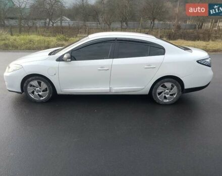 Белый Рено Флюенс, объемом двигателя 0 л и пробегом 80 тыс. км за 6800 $, фото 3 на Automoto.ua