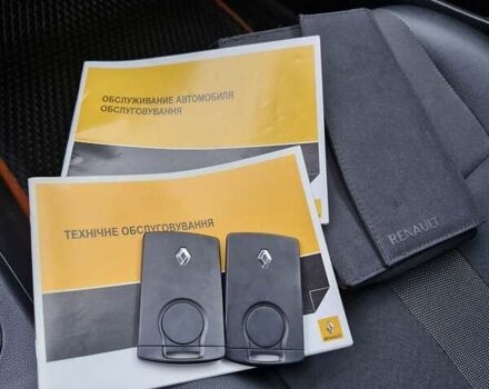 Белый Рено Флюенс, объемом двигателя 2 л и пробегом 163 тыс. км за 4200 $, фото 12 на Automoto.ua