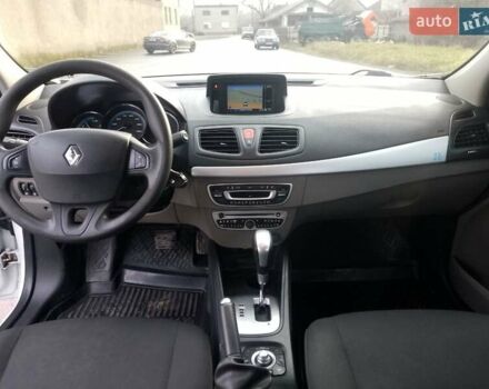 Белый Рено Флюенс, объемом двигателя 0 л и пробегом 80 тыс. км за 6800 $, фото 7 на Automoto.ua