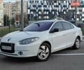 Рено Флюенс 2011 в Харькове на Automoto.ua Белый Рено Флюенс, объемом двигателя 0 л и пробегом 120 тыс. км за 5500 $, фото 14 на Automoto.ua