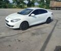 Белый Рено Флюенс, объемом двигателя 1.5 л и пробегом 250 тыс. км за 6500 $, фото 1 на Automoto.ua