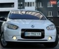 Білий Рено Флюенс, об'ємом двигуна 0 л та пробігом 151 тис. км за 5999 $, фото 19 на Automoto.ua