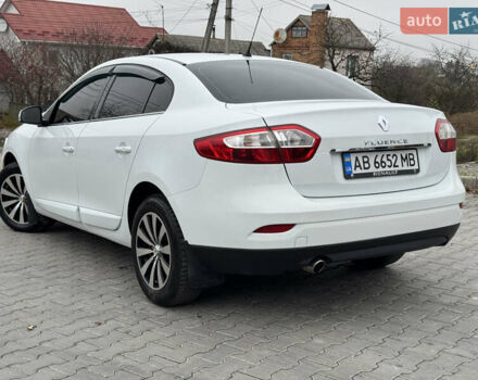 Білий Рено Флюенс, об'ємом двигуна 1.46 л та пробігом 250 тис. км за 6350 $, фото 6 на Automoto.ua