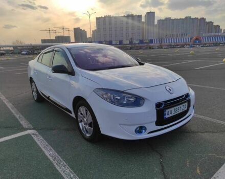 Белый Рено Флюенс, объемом двигателя 0 л и пробегом 110 тыс. км за 4300 $, фото 1 на Automoto.ua