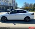 Белый Рено Флюенс, объемом двигателя 1.5 л и пробегом 286 тыс. км за 5800 $, фото 2 на Automoto.ua