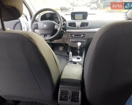 Белый Рено Флюенс, объемом двигателя 0 л и пробегом 80 тыс. км за 6800 $, фото 8 на Automoto.ua