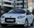 Білий Рено Флюенс, об'ємом двигуна 0 л та пробігом 151 тис. км за 5999 $, фото 10 на Automoto.ua