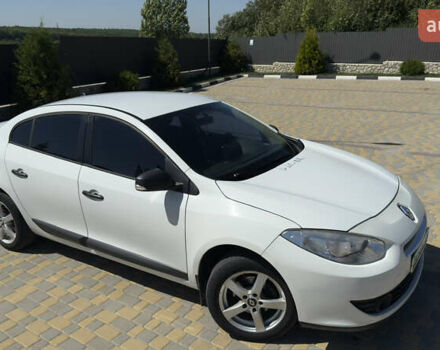 Білий Рено Флюенс, об'ємом двигуна 1.6 л та пробігом 231 тис. км за 5650 $, фото 8 на Automoto.ua