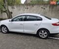 Белый Рено Флюенс, объемом двигателя 2 л и пробегом 163 тыс. км за 4200 $, фото 5 на Automoto.ua