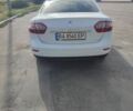 Белый Рено Флюенс, объемом двигателя 1.5 л и пробегом 250 тыс. км за 5500 $, фото 3 на Automoto.ua