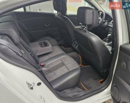 Белый Рено Флюенс, объемом двигателя 2 л и пробегом 163 тыс. км за 4200 $, фото 18 на Automoto.ua